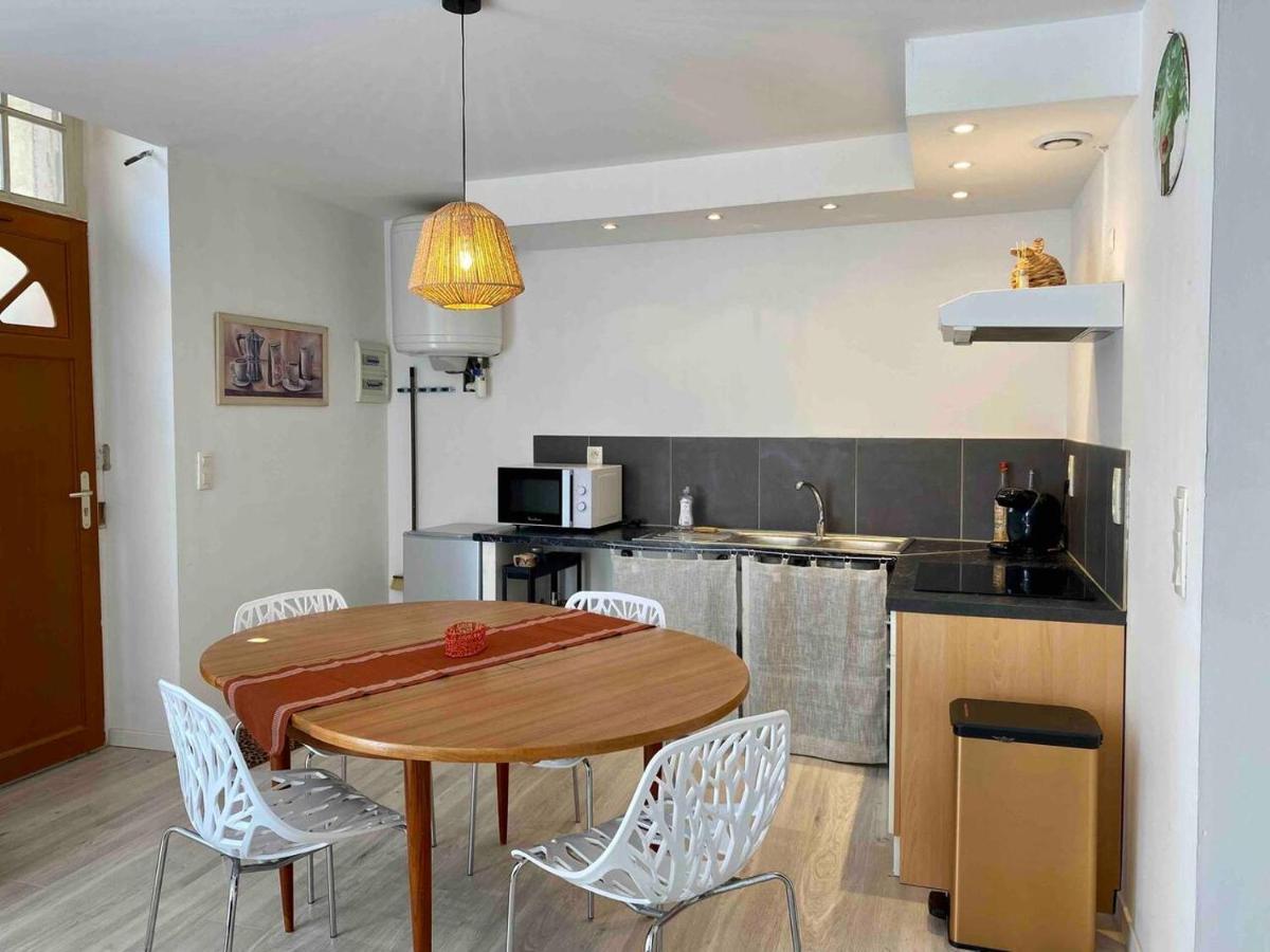 Accueillant Petit T2 Coeur De Centre Ville Lezignan-Corbieres Exterior foto