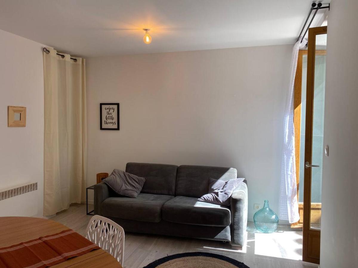 Accueillant Petit T2 Coeur De Centre Ville Lezignan-Corbieres Exterior foto